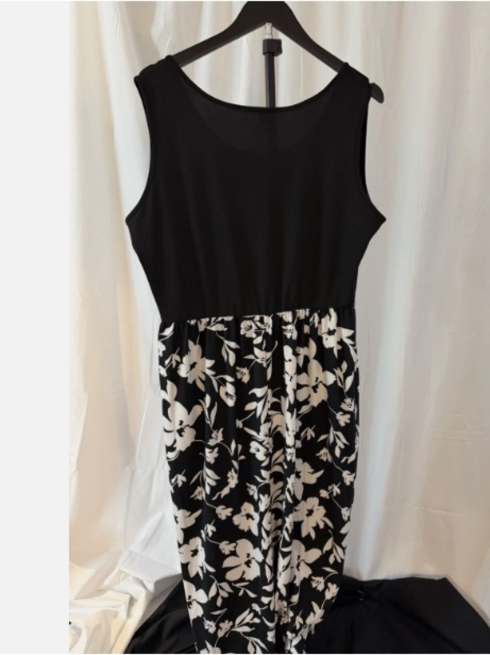 Black & White Floral Sleeveless Jumpsuit